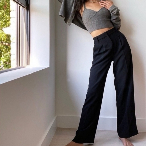 Aritzia Pants - OG Aritzia Wilfred Effortless Pant Black Regular Business Formal Casual Size 0